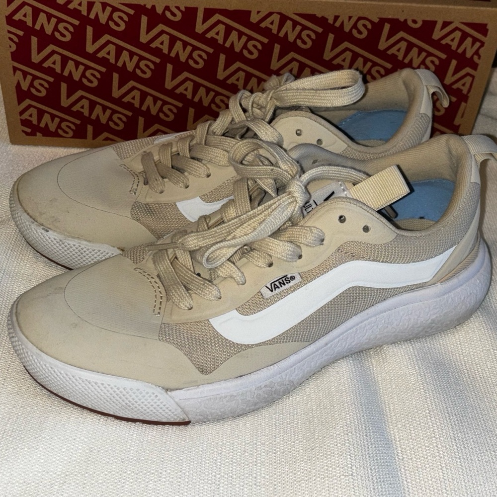 Vans Women's Vintage White Sneakers - Picture 2 of 8